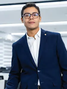 Edward Y. Quezada